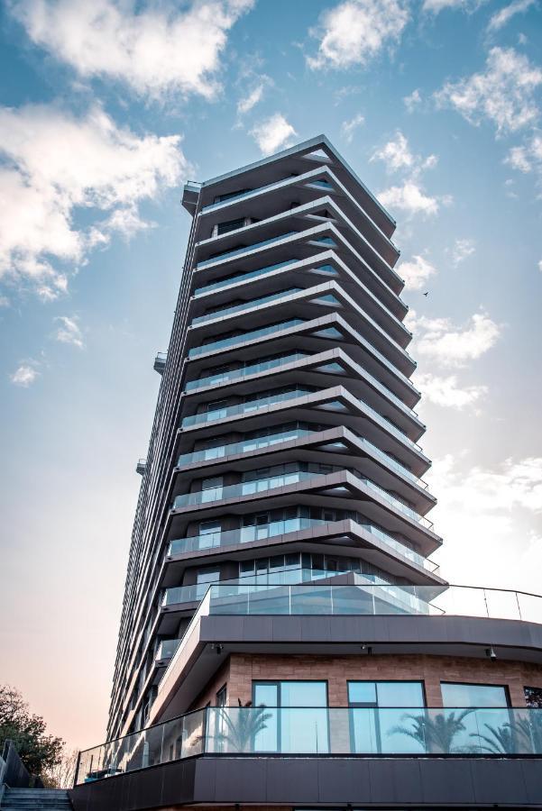 Apart Hotel Greenwood Near Sea 오데사 외부 사진