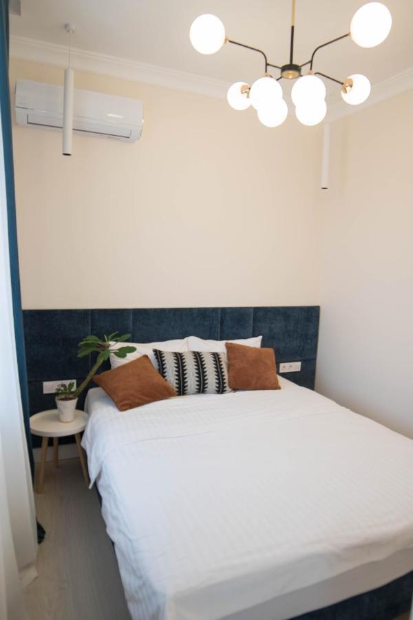 Apart Hotel Greenwood Near Sea 오데사 외부 사진