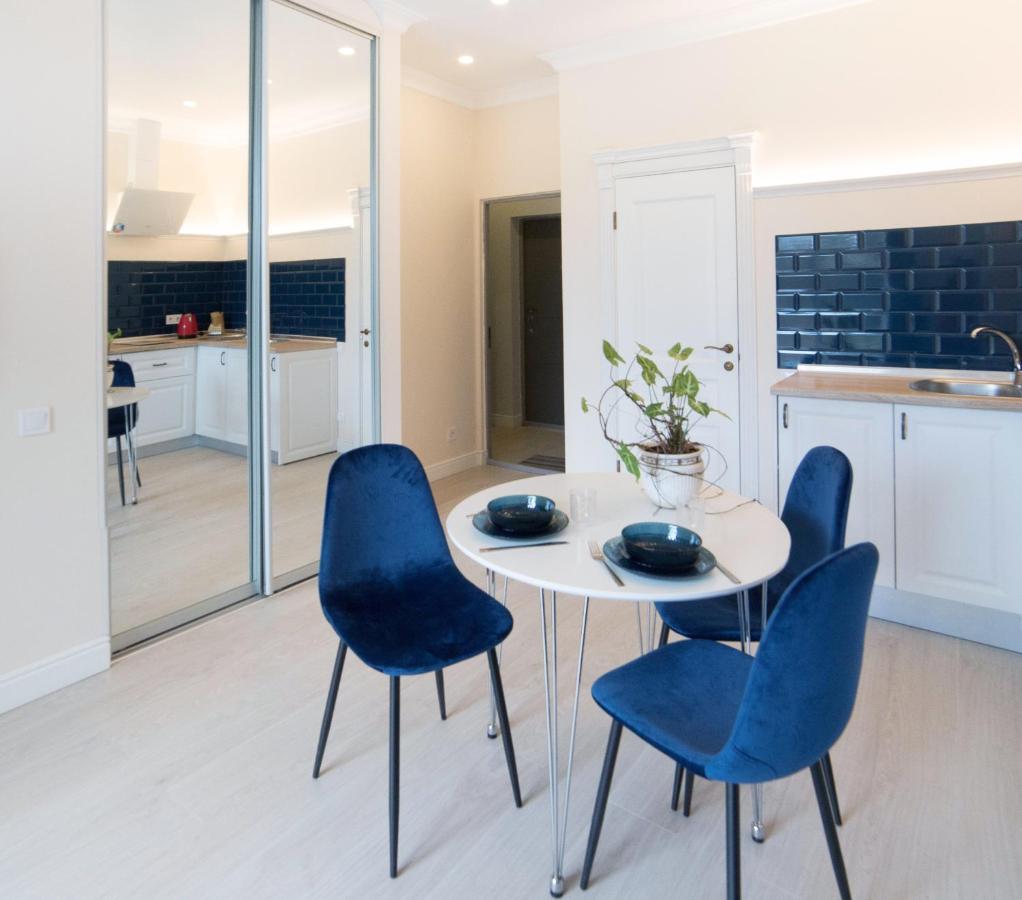 Apart Hotel Greenwood Near Sea 오데사 외부 사진