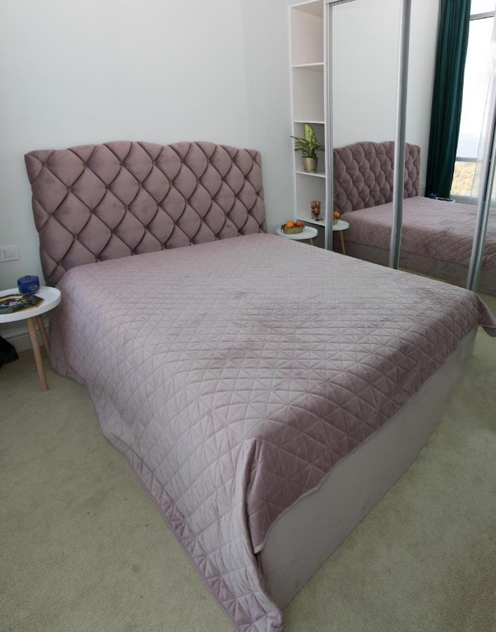 Apart Hotel Greenwood Near Sea 오데사 외부 사진