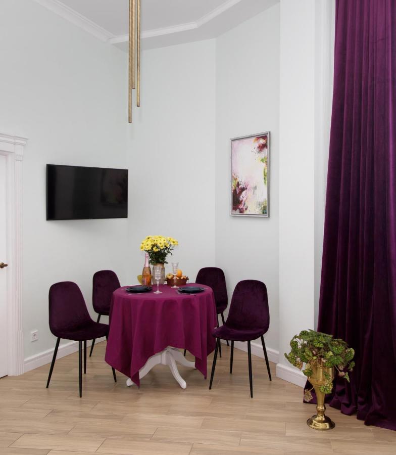 Apart Hotel Greenwood Near Sea 오데사 외부 사진